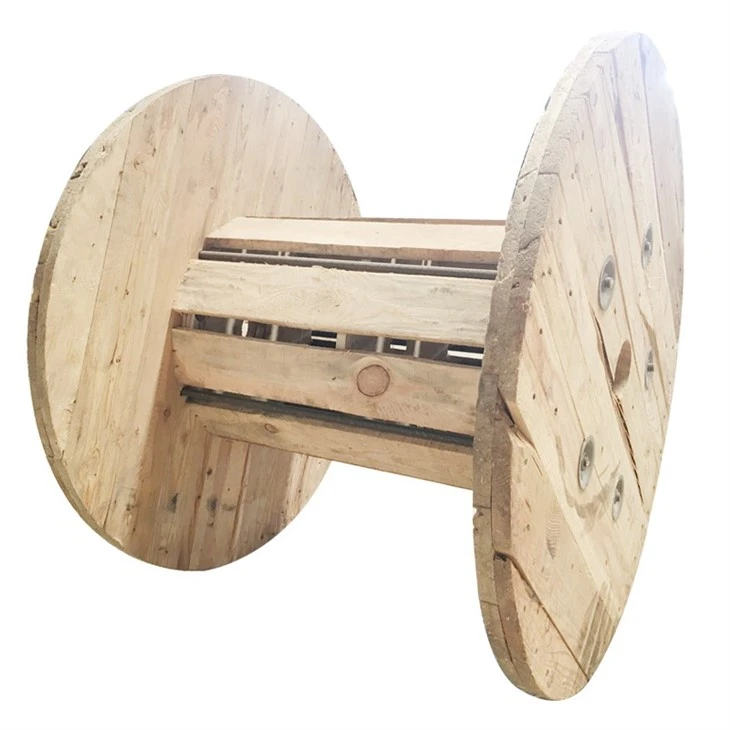 Empty cable drums  (2)
